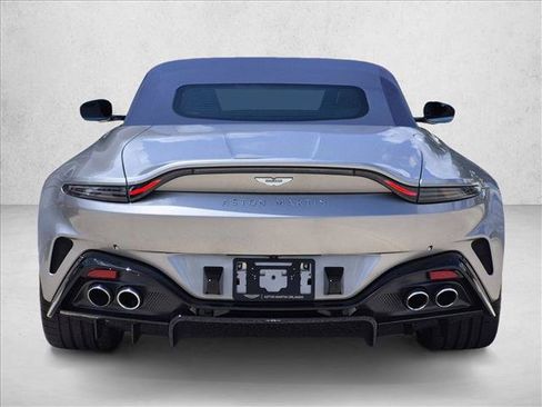 Used 2026 Aston Martin V8 Vantage Coupe RWD image 5