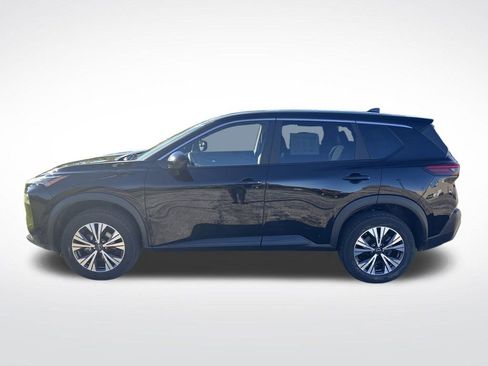 Used 2023 Nissan Rogue SV image 10