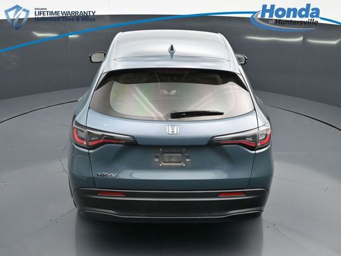 Used 2024 Honda HR-V LX image 27
