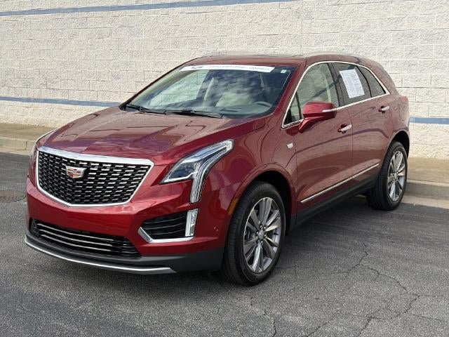 Certified 2024 Cadillac XT5 Premium Luxury w/ Technology Package FWD image 3