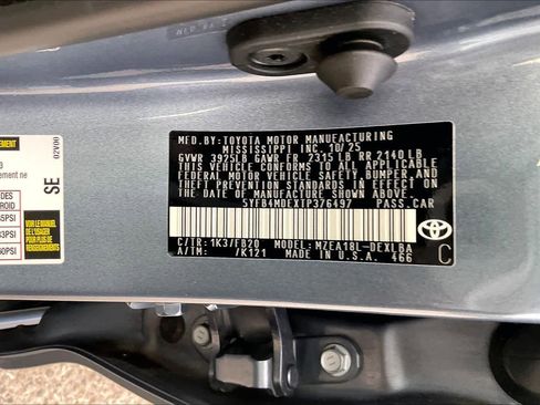 Used 2026 Toyota Corolla LE image 34