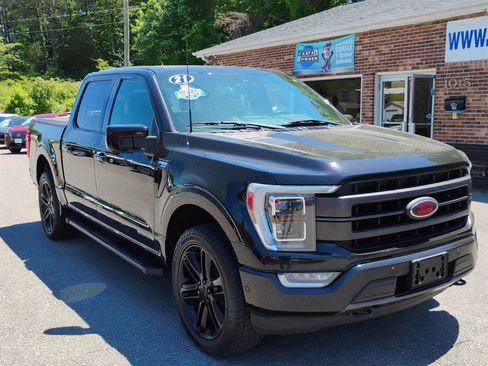 Used 2021 Ford F150 Lariat w/ Equipment Group 502A High AWD/4WD image 3