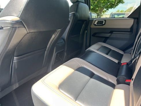 Used 2024 Ford Bronco Wildtrak AWD/4WD image 13