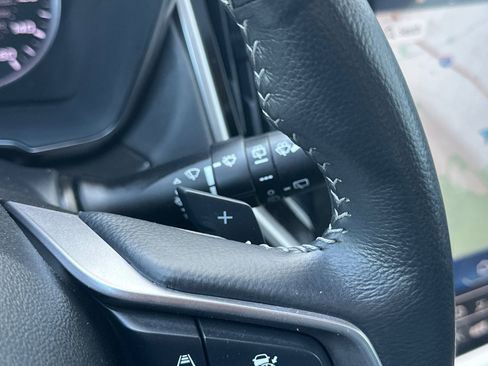 Used 2023 Subaru Outback Limited image 40