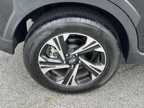 Certified 2024 Subaru Crosstrek 2.0i Premium AWD/4WD image 17