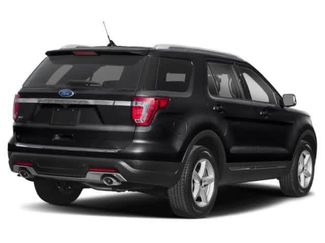 Used 2018 Ford Explorer XLT w/ Equipment Group 202A FWD video 2