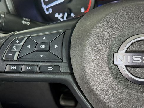 Used 2023 Nissan Altima 2.5 S FWD image 13