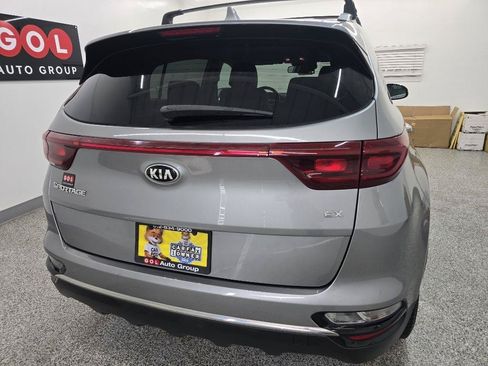Used 2020 Kia Sportage EX AWD/4WD image 7