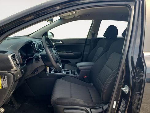 Used 2019 Kia Sportage LX AWD/4WD image 9