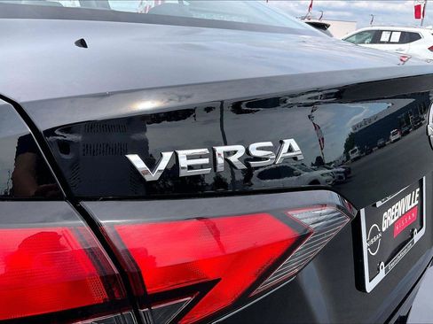 Certified 2024 Nissan Versa SV w/ Trunk Package FWD image 10