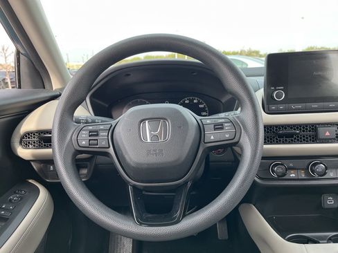 Certified 2025 Honda HR-V LX image 16