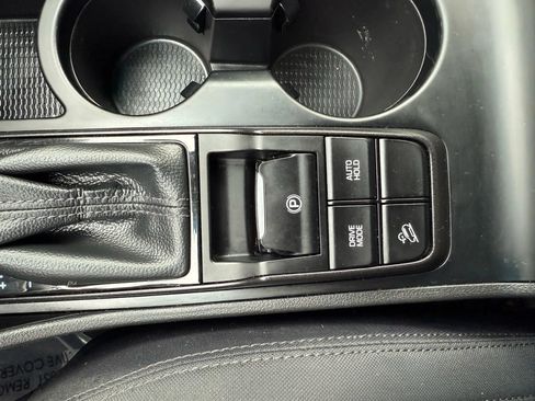 Used 2020 Hyundai Tucson Value AWD/4WD image 32