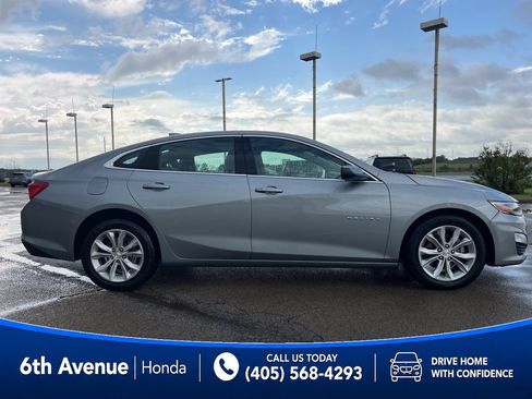 Used 2025 Chevrolet Malibu LT FWD image 6
