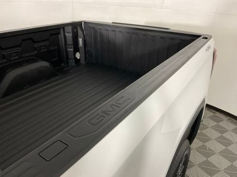 Used 2024 GMC Sierra 1500 Elevation AWD/4WD image 35