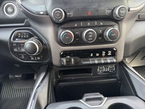 Certified 2022 RAM 1500 Big Horn w/ Built-to-serve Edition AWD/4WD image 19