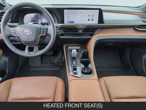 Used 2025 Toyota Crown Signia w/ Advanced Technology Package AWD/4WD image 13
