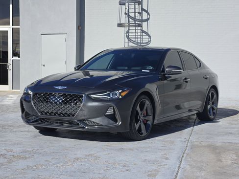 Used 2019 Genesis G70 3.3T Advanced w/ Sport Package image 3