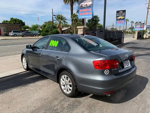 Used 2013 Volkswagen Jetta SE image 15