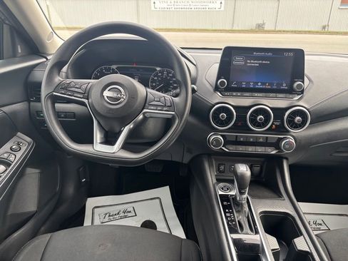 Used 2024 Nissan Sentra SV image 12