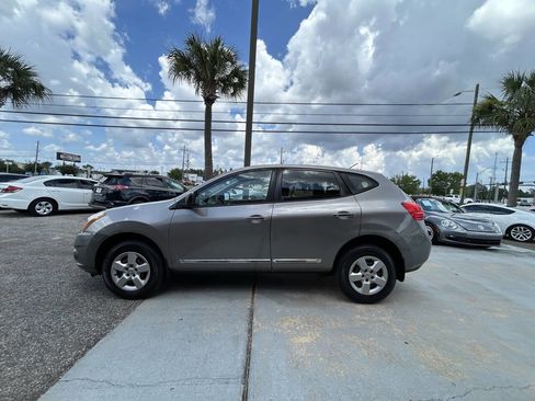 Used 2015 Nissan Rogue S AWD/4WD image 5