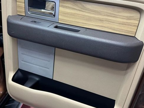 Used 2011 Ford F150 Lariat image 27