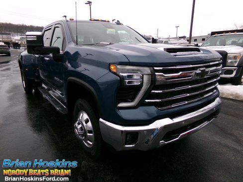 Used 2024 Chevrolet Silverado 3500 LTZ w/ LTZ Plus Package image 1