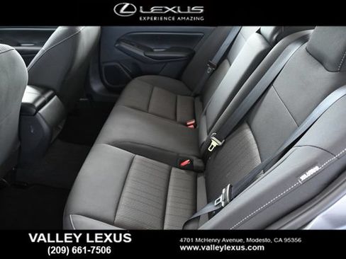 Used 2025 Nissan Altima 2.5 S FWD image 15