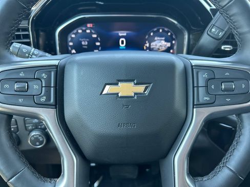 Used 2024 Chevrolet Silverado 1500 LT AWD/4WD image 9