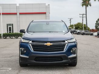 Used 2022 Chevrolet Traverse LS FWD video 2
