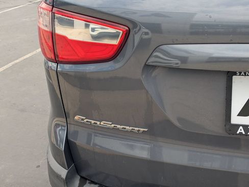 Used 2018 Ford EcoSport S FWD image 4