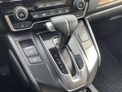 Used 2018 Honda CR-V Touring image 32