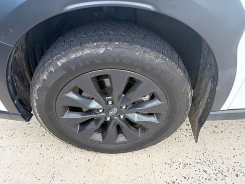 Used 2023 Subaru Outback Onyx Edition AWD/4WD image 5