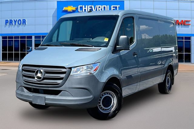 Used 2024 Mercedes-Benz Sprinter 2500 w/ Acoustic Package image 3