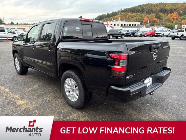 Used 2022 Nissan Frontier SV AWD/4WD image 5