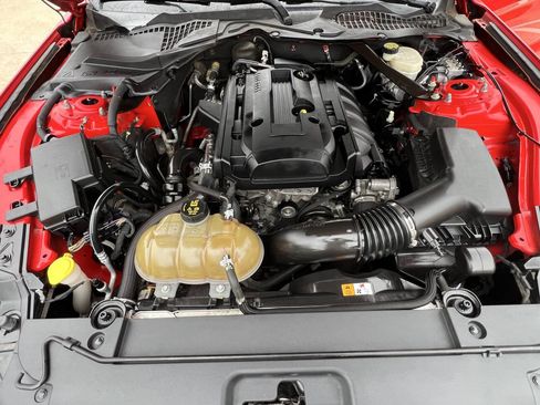 Used 2016 Ford Mustang Premium image 43