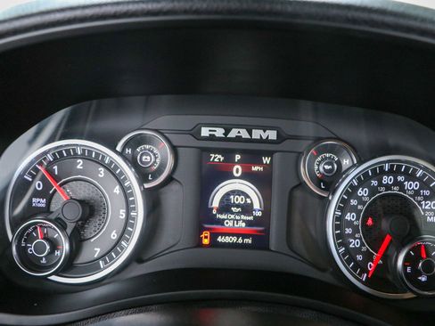 Used 2024 RAM 2500 Big Horn AWD/4WD image 16