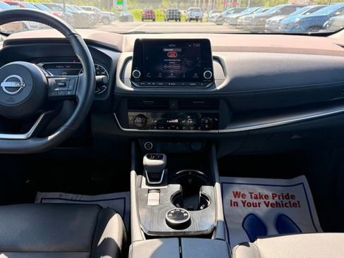 Certified 2023 Nissan Rogue SV w/ SV Premium B Package AWD/4WD image 27