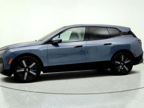 Used 2024 BMW iX xDrive50 w/ Premium Package AWD/4WD image 8