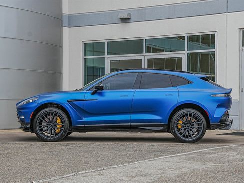 Used 2023 Aston Martin DBX 707 image 11