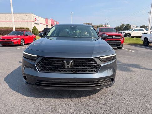 Used 2024 Honda Accord EX image 2