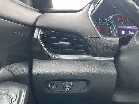 Used 2022 Chevrolet Traverse RS w/ LPO, Roadside Safety Package image 13