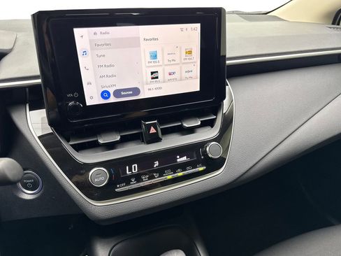 Used 2024 Toyota Corolla LE w/ LE Convenience Package FWD image 60