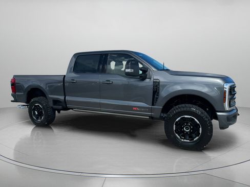 New 2026 Ford F250 Platinum w/ Tremor Off-Road Package image 37