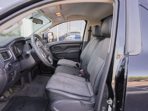Used 2017 Nissan Titan S RWD image 22