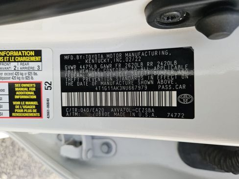 Used 2022 Toyota Camry SE FWD image 30