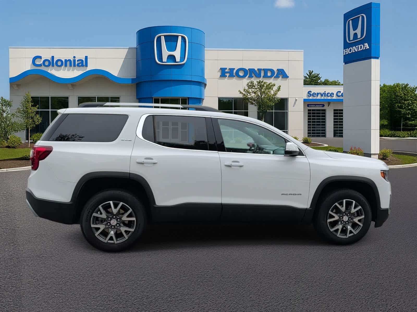 Used 2023 GMC Acadia SLE w/ Driver Convenience Package AWD/4WD image 7
