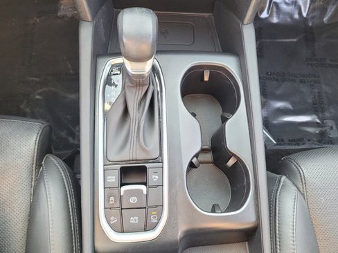Used 2020 Hyundai Santa Fe Limited image 26