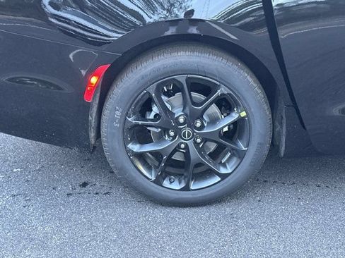 New 2026 Chrysler Pacifica Limited w/ S Appearance Package FWD image 16
