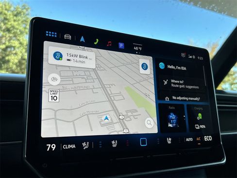 New 2025 Volkswagen ID. Buzz Pro S image 25