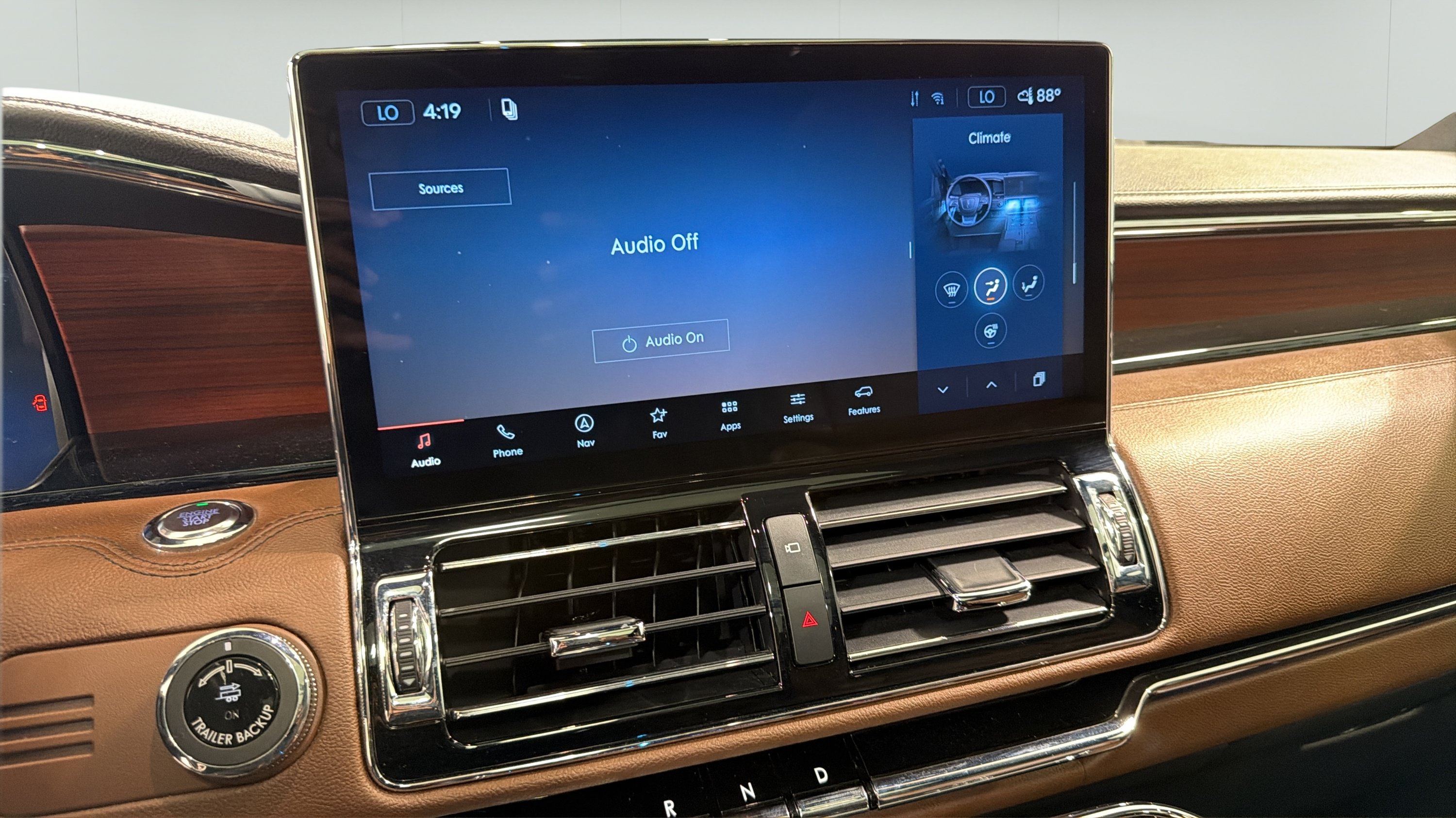 Used 2023 Lincoln Navigator Reserve AWD/4WD image 18